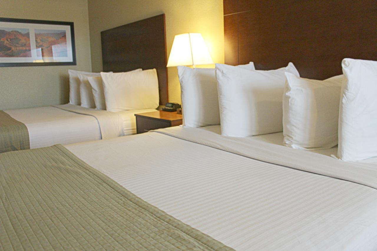 Southern Inn And Suites Kermit מראה חיצוני תמונה